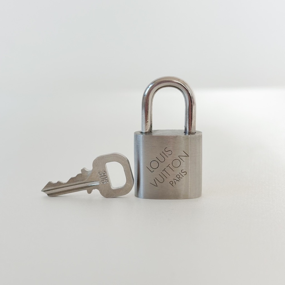 Louis Vuitton Silver Padlock Brushed 306